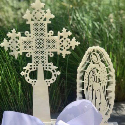 Cruz Nacarada  y Virgen con Misa