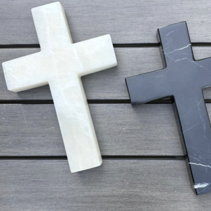 Cruz Ónix Acostada en base