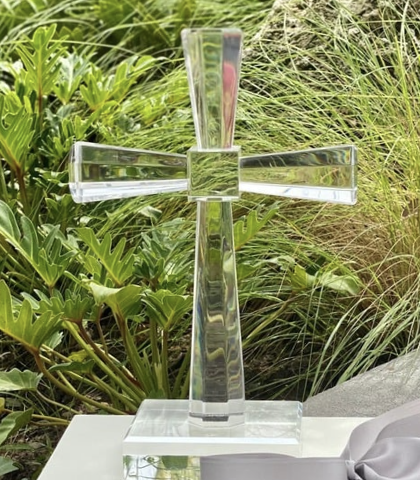 Cruz de acrílico gruesa