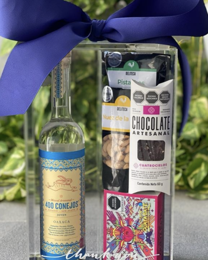 Caja mezcal y botanas