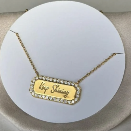 Collar “Keep Shining”