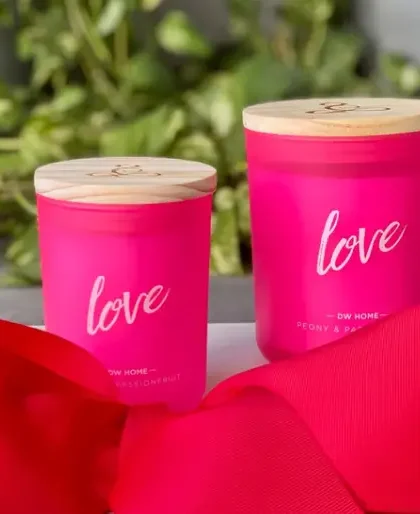 Vela “Love”