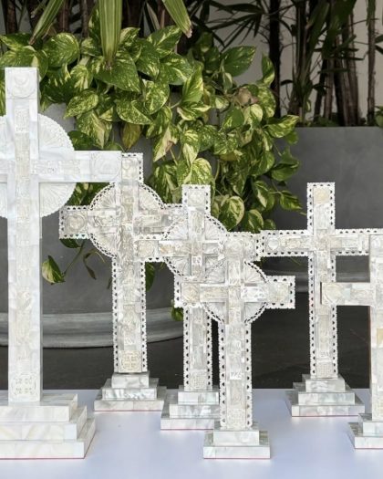 Cruces