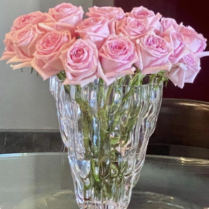 Florero con Rosas