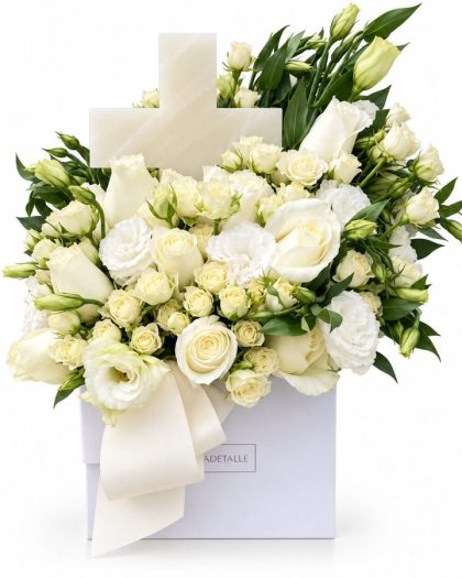 Caja flores con cruz ónix